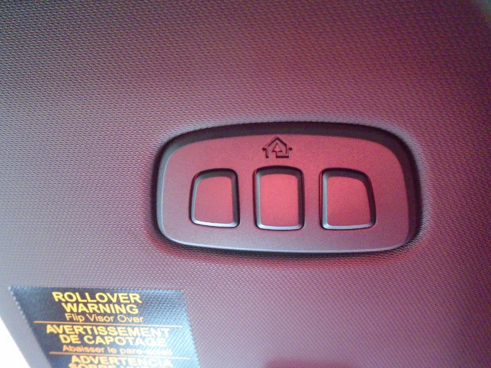 Used 2024 Ford Escape ST-Line Elite w/ Premium Technology Package image 15