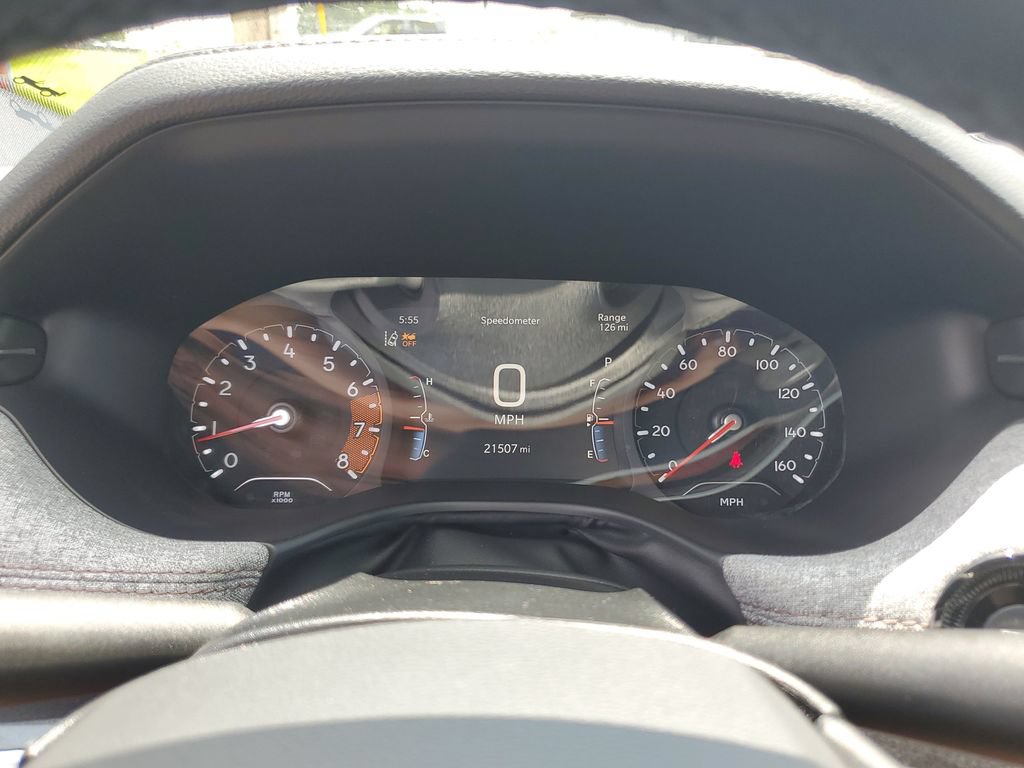 Used 2024 Jeep Compass Latitude w/ Sun and Sound Group AWD/4WD image 24