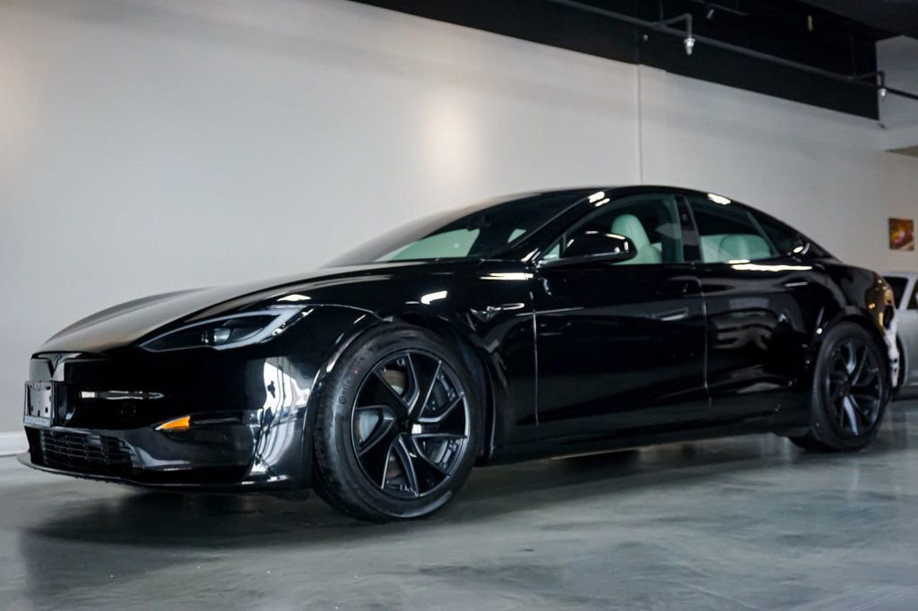 Used 2026 Tesla Model S AWD/4WD image 3