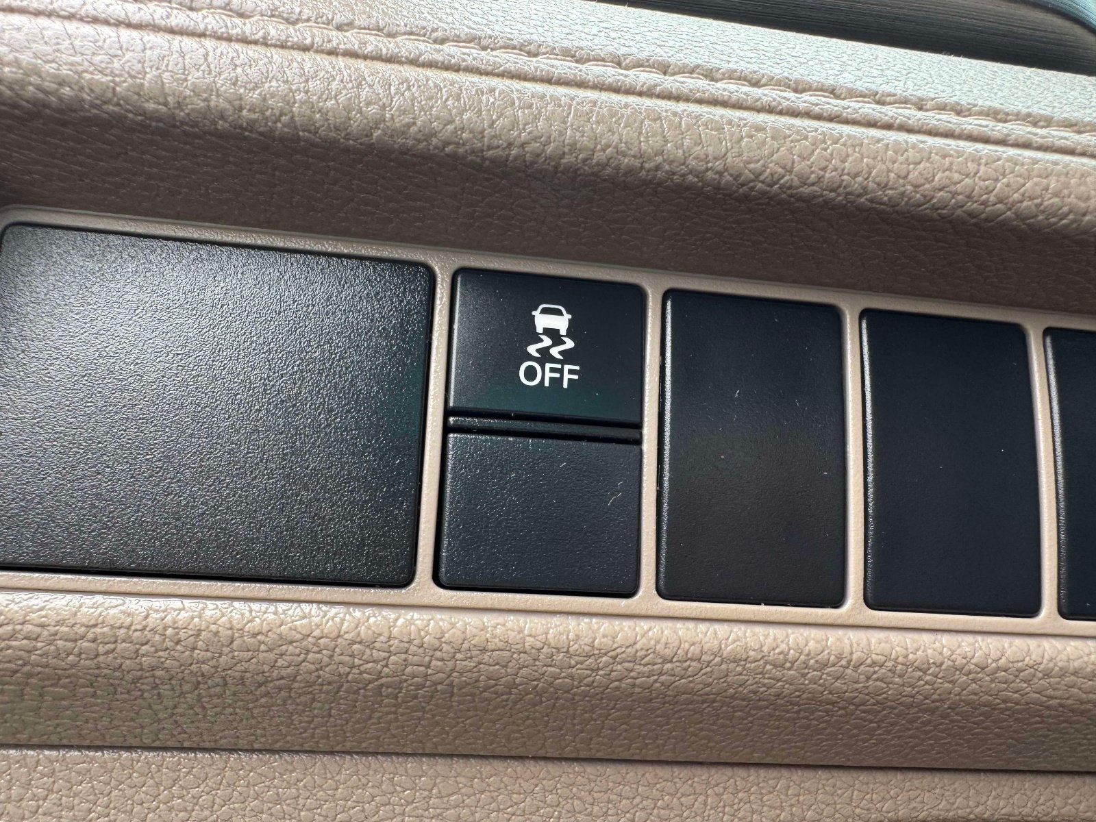 Used 2019 Honda Odyssey LX image 19