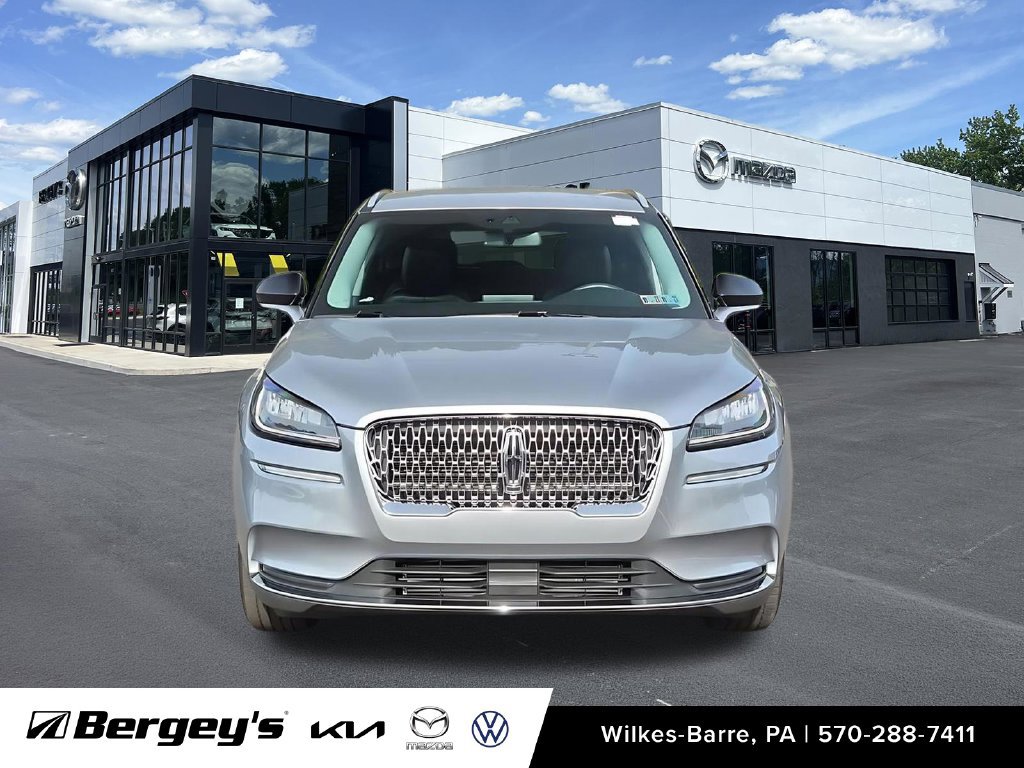 Used 2022 Lincoln Corsair AWD w/ Equipment Group 101A image 11