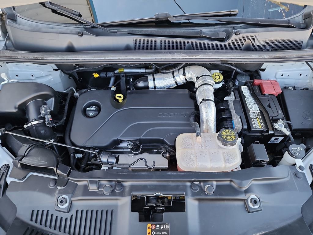 Used 2022 Buick Encore Preferred w/ Safety Package image 39