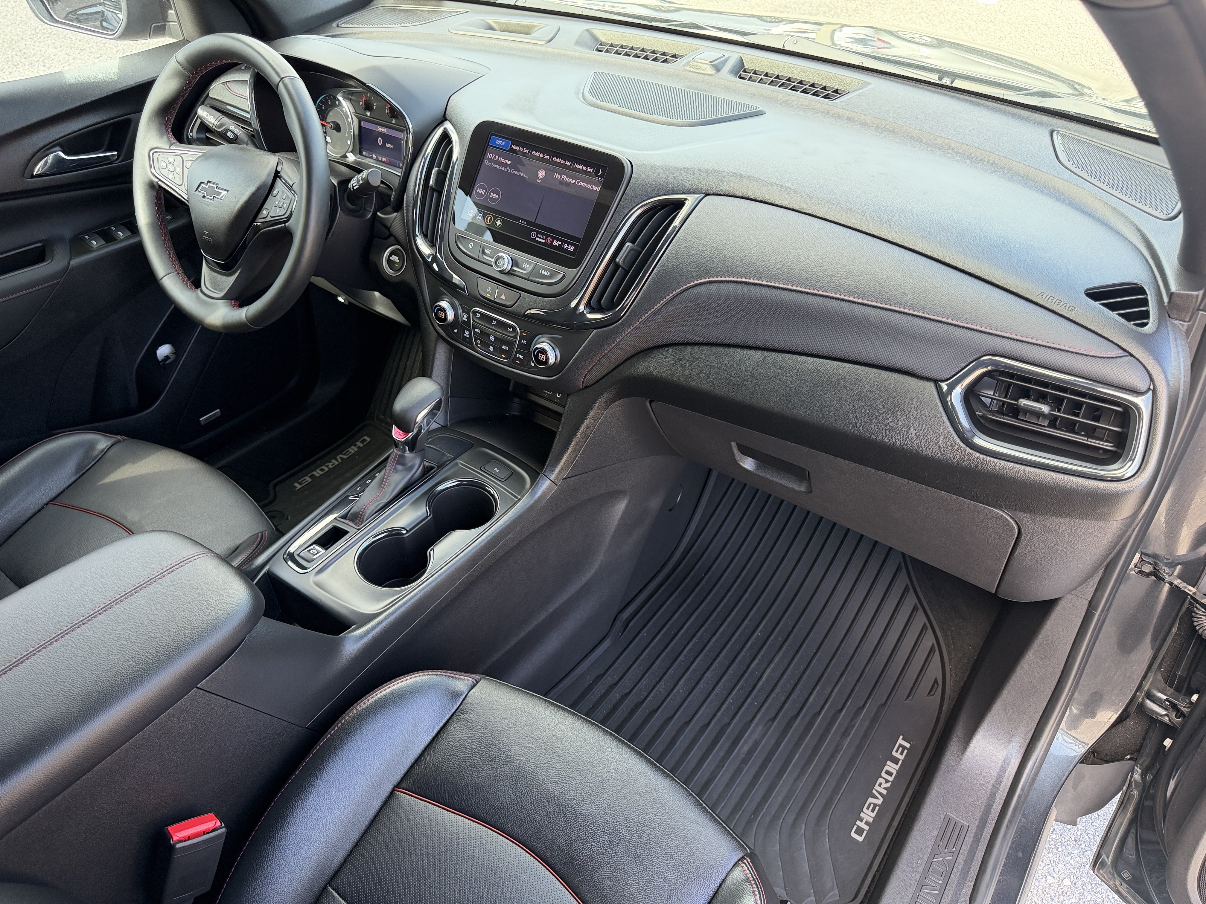 Certified 2023 Chevrolet Equinox RS w/ RS Leather Package FWD image 13