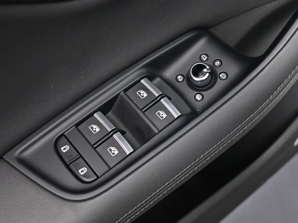 Used 2023 Audi Q7 3.0T Prestige w/ Prestige Package image 13