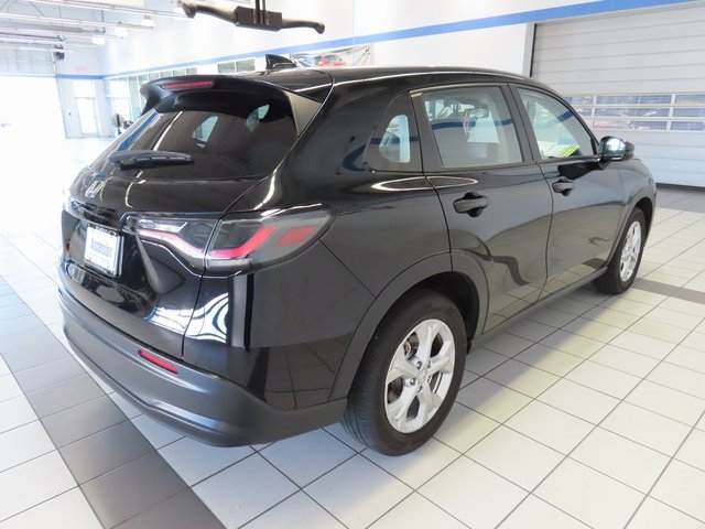 Used 2025 Honda HR-V LX image 13