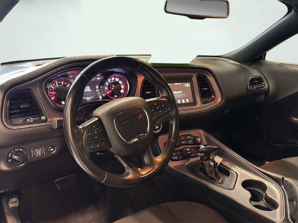 Used 2023 Dodge Challenger GT RWD image 8