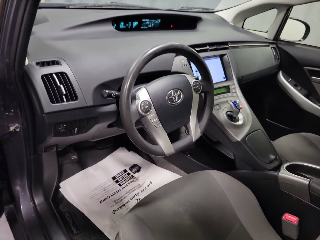 Used 2013 Toyota Prius Two FWD image 16