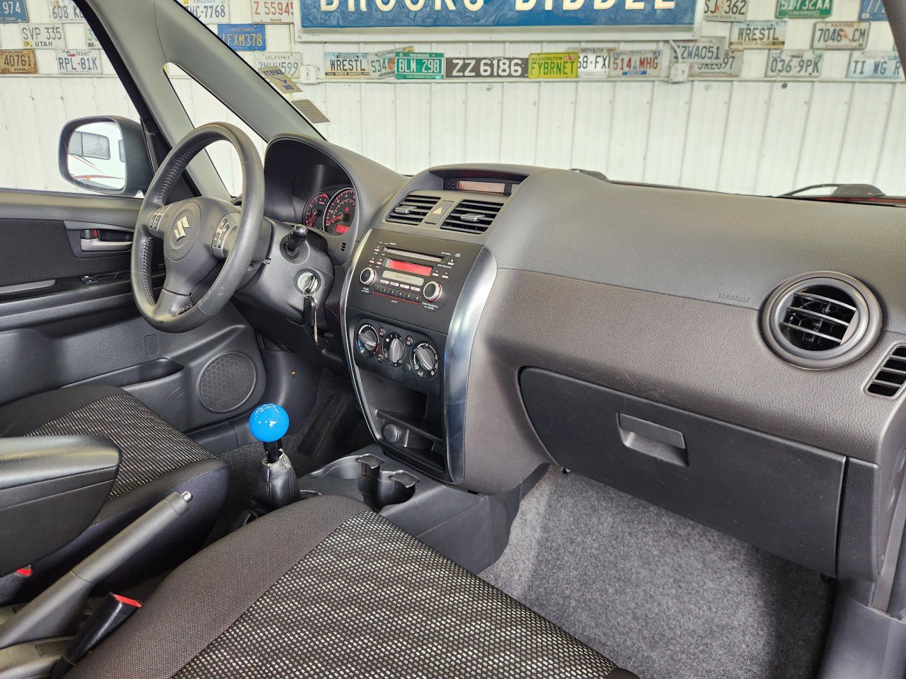 Used 2007 Suzuki SX4 AWD Hatchback image 2