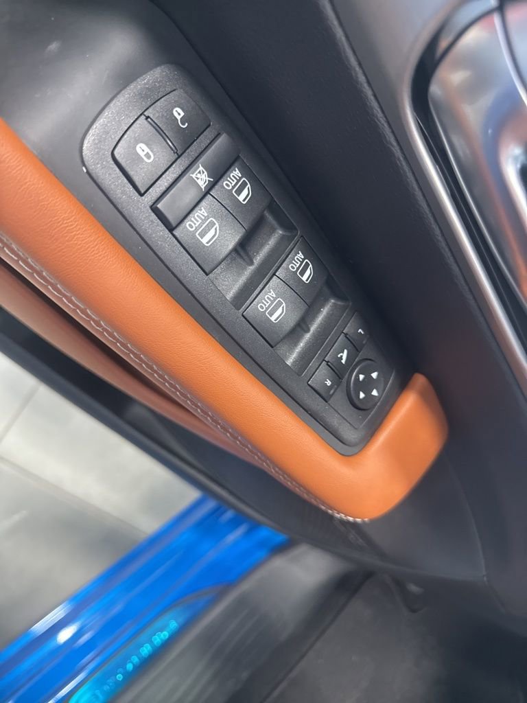 New 2026 Chrysler Pacifica Pinnacle image 18