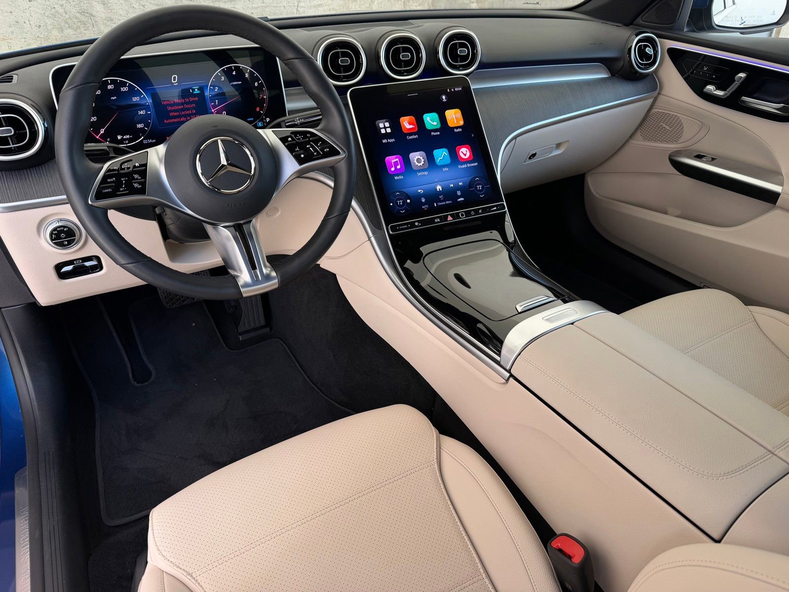 Certified 2025 Mercedes-Benz C 300 4MATIC Sedan image 2