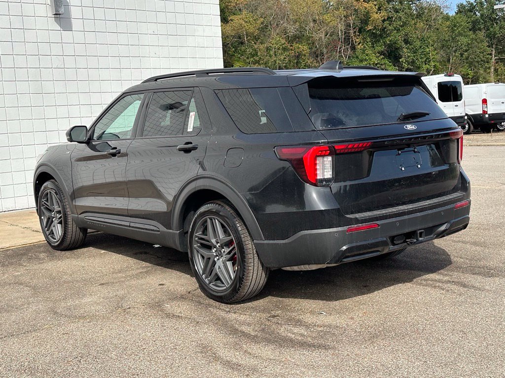 New 2027 Ford Explorer ST-Line w/ Premium Package AWD/4WD image 34