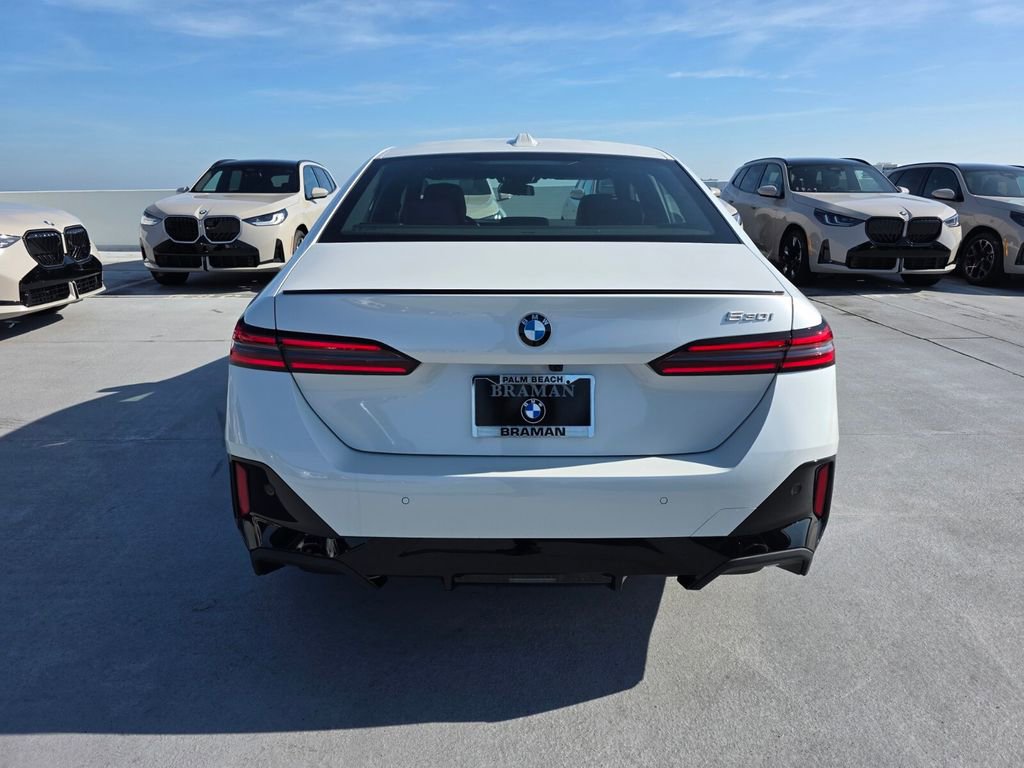 New 2026 BMW 530i w/ M Sport Package RWD image 5