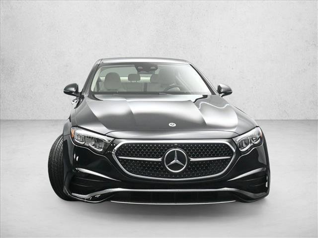 New 2026 Mercedes-Benz E 450 4MATIC Sedan image 3