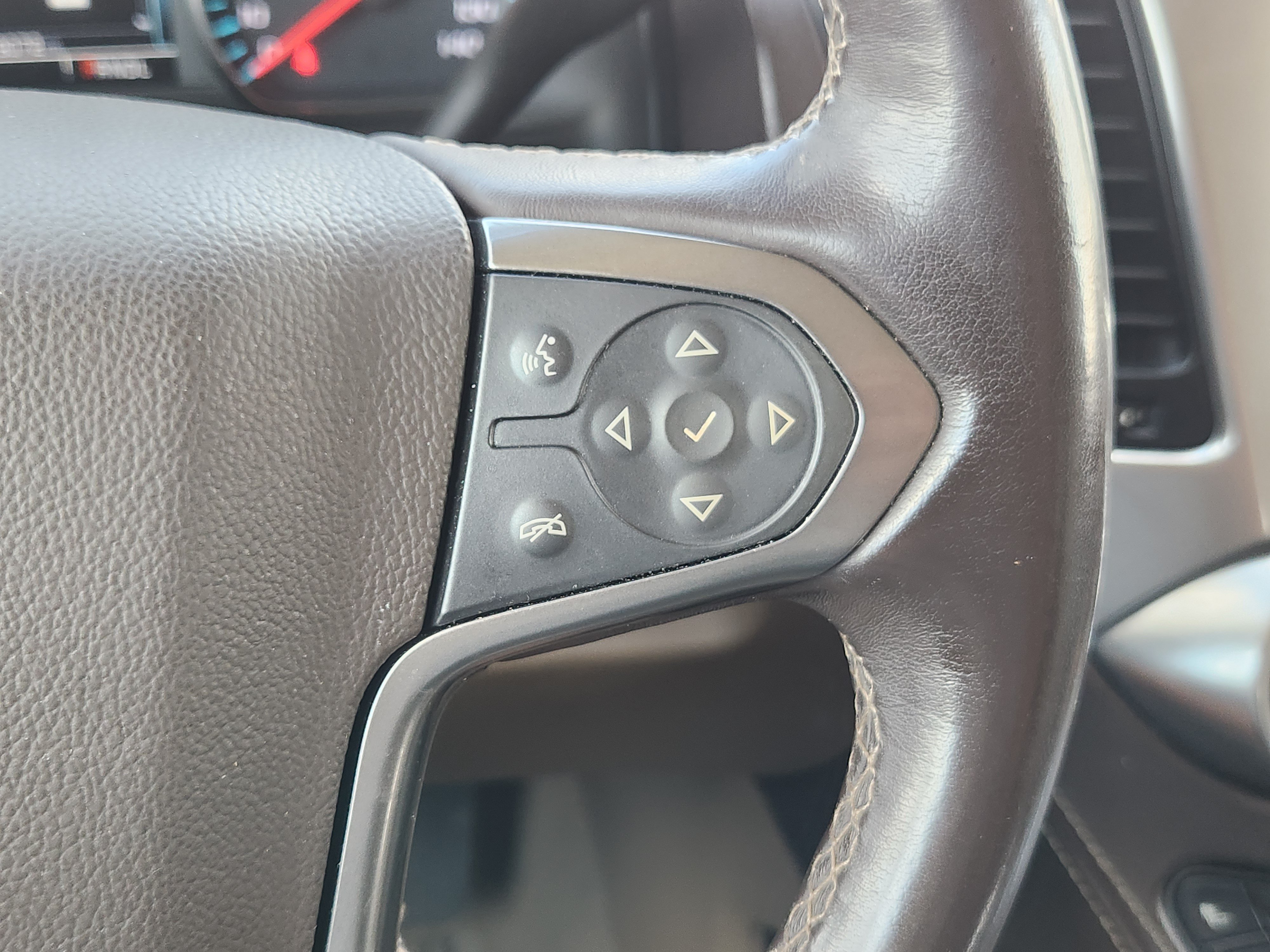 Used 2019 Chevrolet Tahoe Premier w/ Max Trailering Package RWD image 29