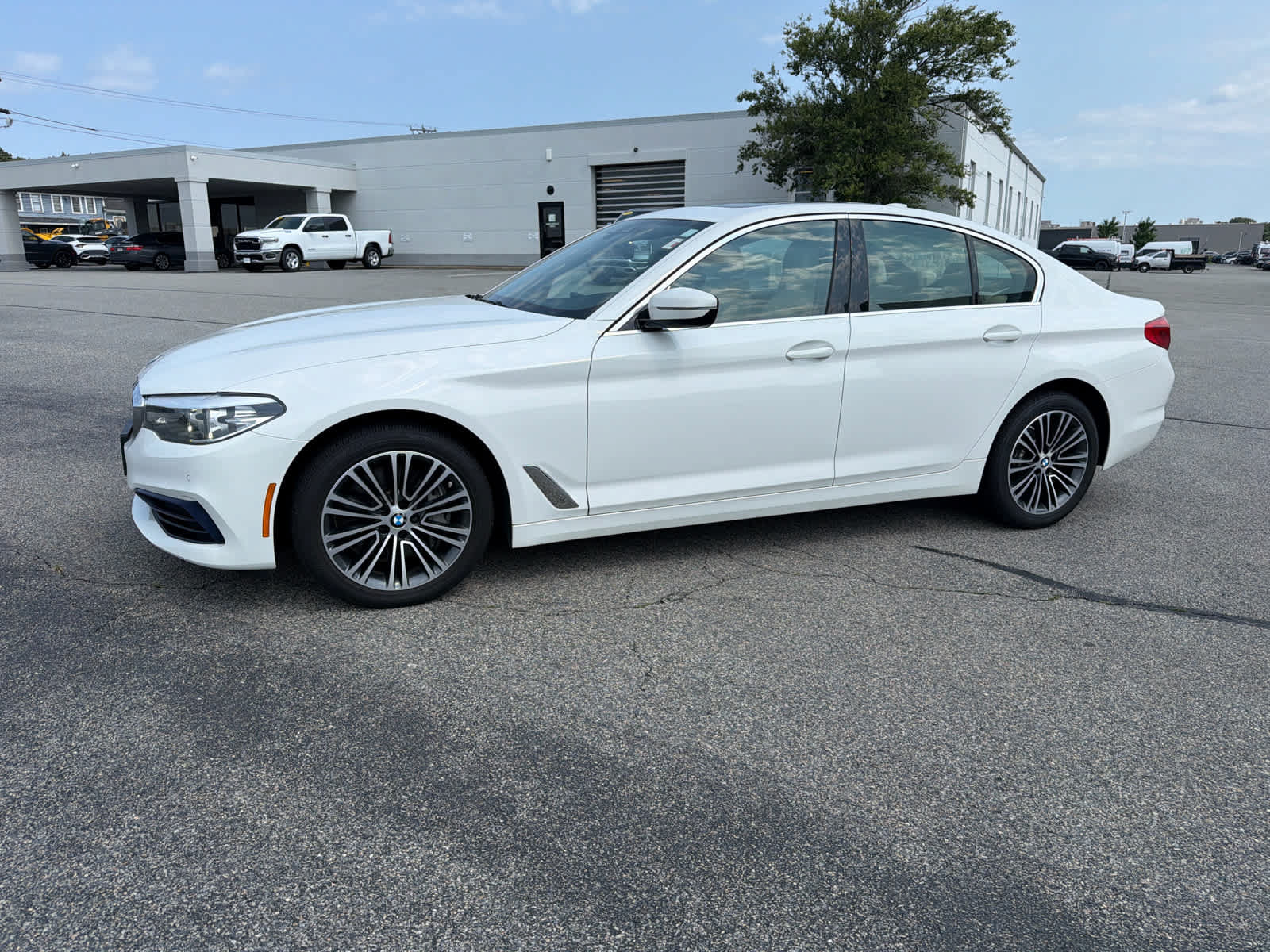 Used 2020 BMW 540i xDrive w/ Convenience Package AWD/4WD image 21