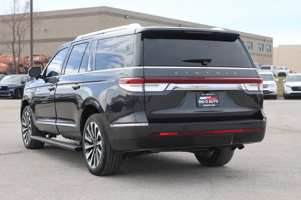Used 2022 Lincoln Navigator L Reserve w/ Equipment Group 201A image 11