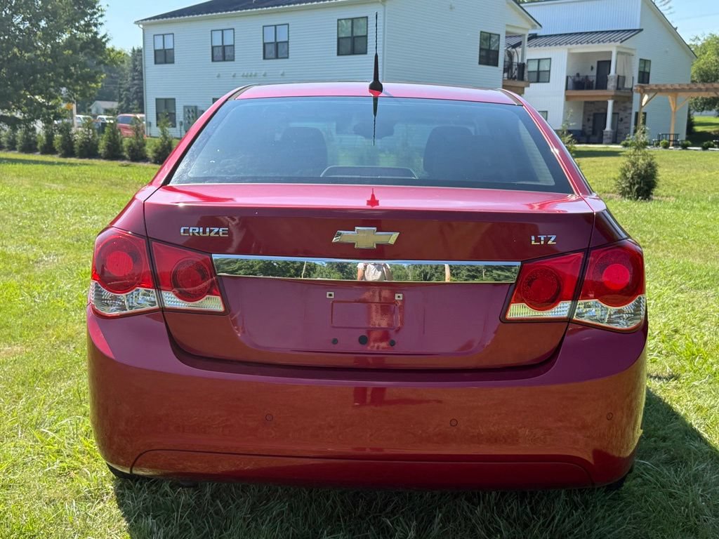 Used 2012 Chevrolet Cruze LTZ FWD image 4