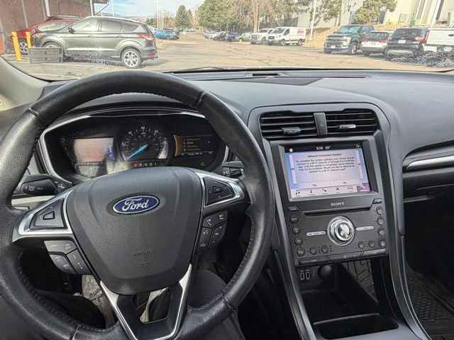 Used 2019 Ford Fusion Titanium image 17