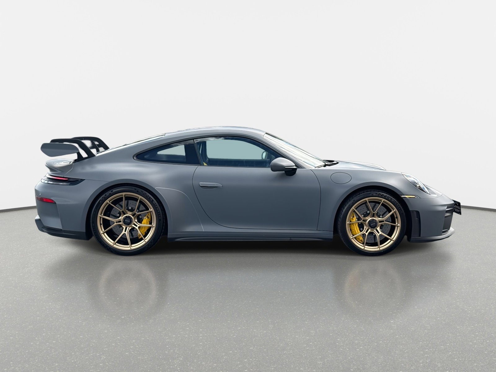 Used 2026 Porsche 911 GT3 w/ Chrono Package RWD image 2