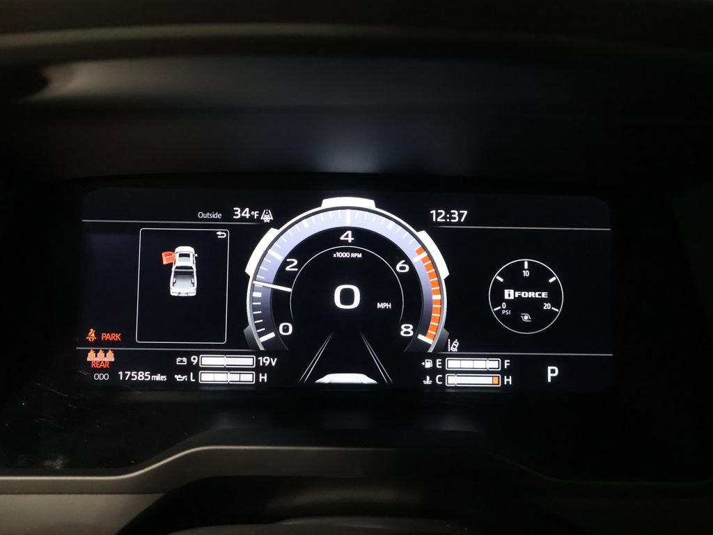 Used 2024 Toyota Tundra Platinum image 41