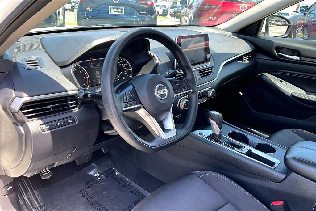 Used 2019 Nissan Altima 2.5 S FWD image 9