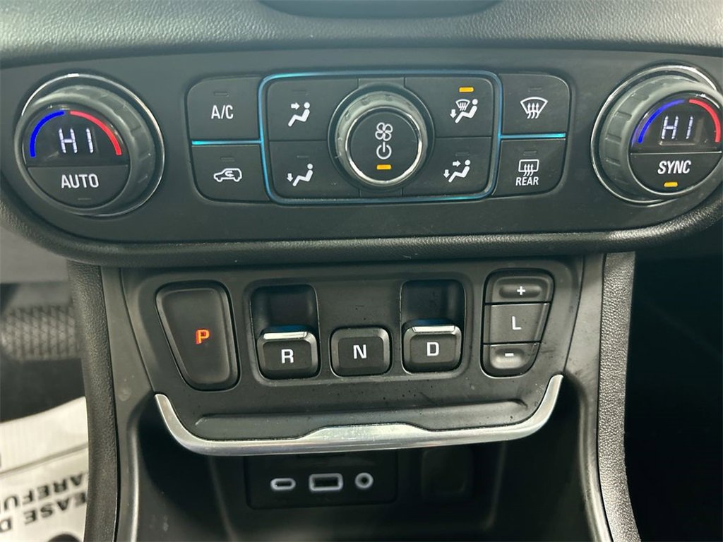 Used 2018 GMC Terrain Denali w/ Advanced Safety Package image 18