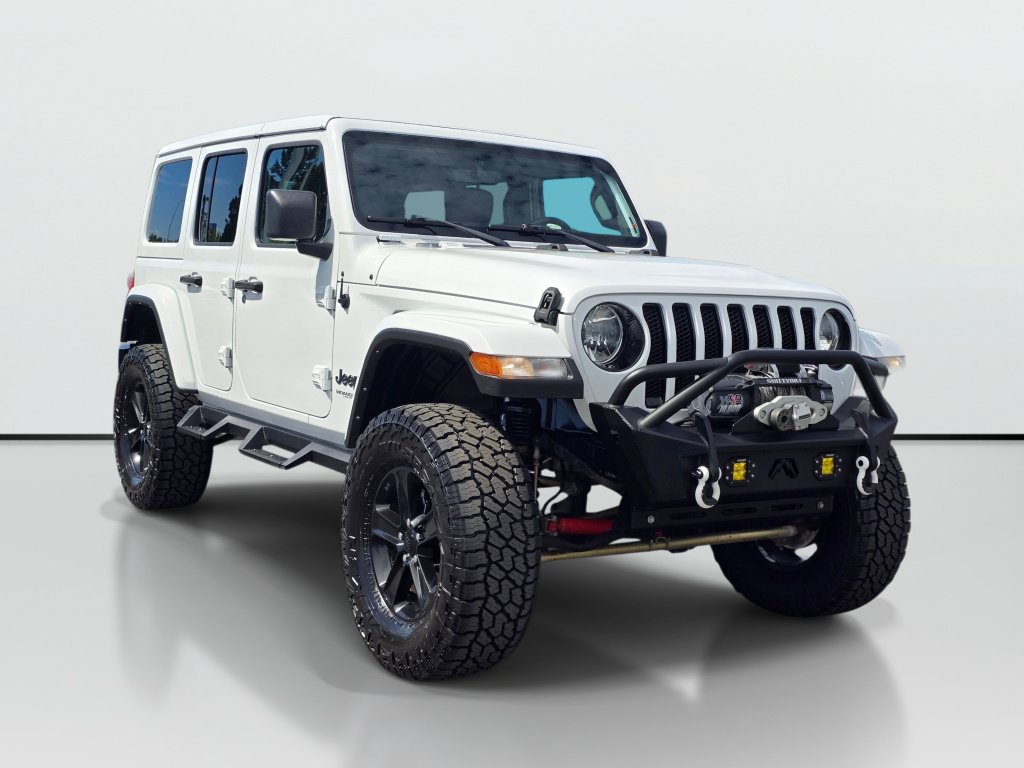 Used 2022 Jeep Wrangler Unlimited Sahara AWD/4WD image 6