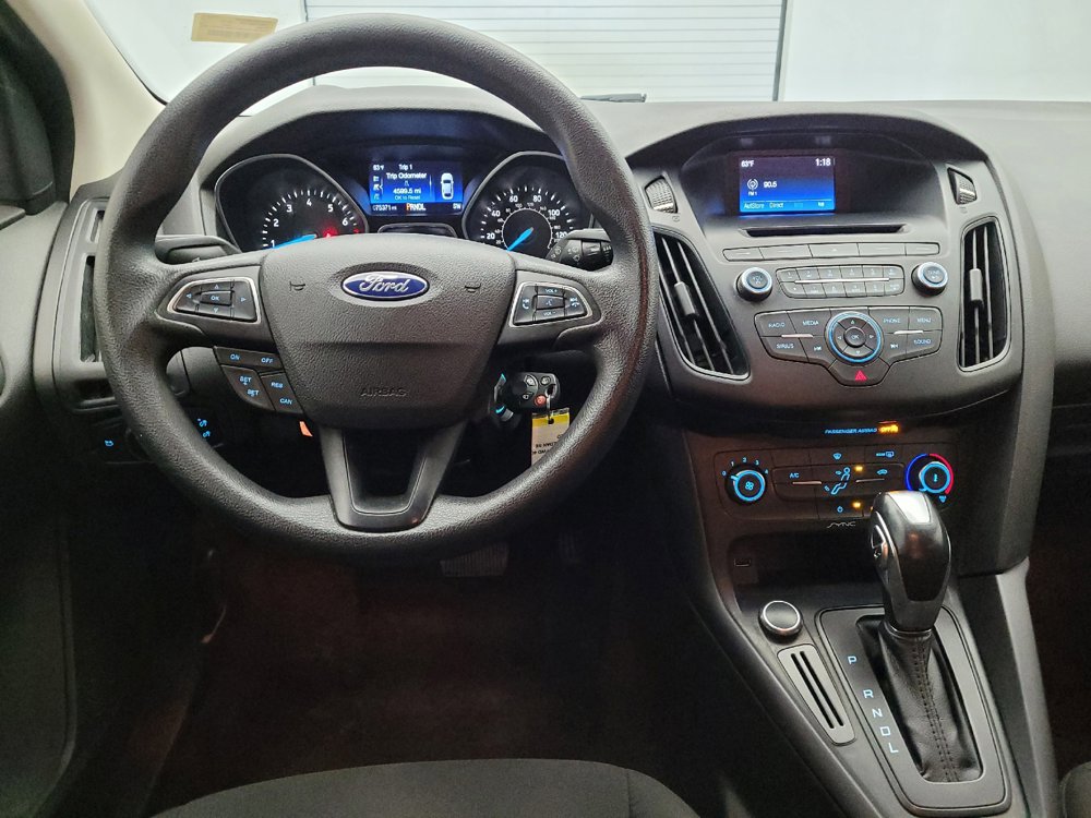 Used 2016 Ford Focus SE FWD image 22