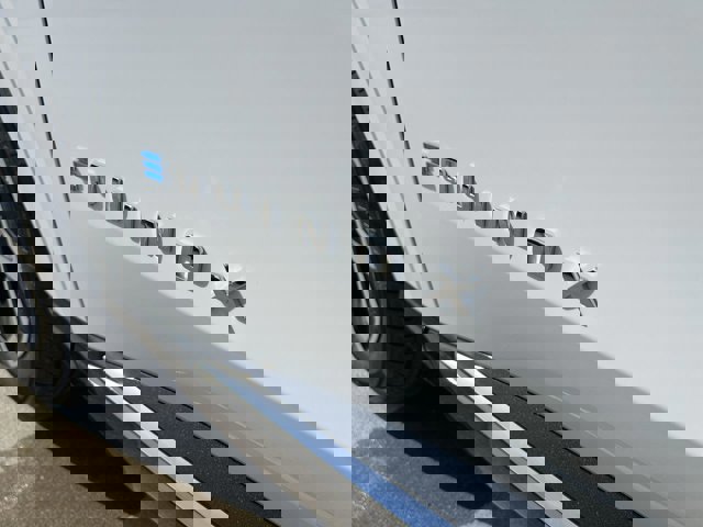 New 2025 Chevrolet Equinox EV LT image 32