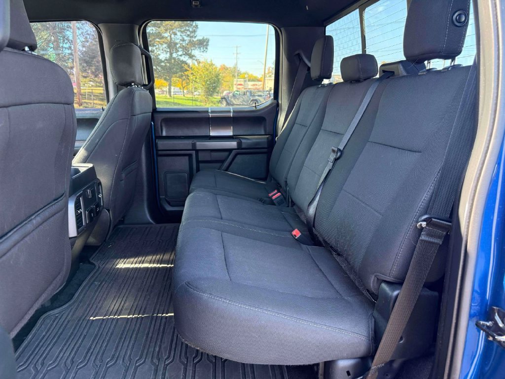 Used 2018 Ford F150 XLT w/ Equipment Group 302A Luxury AWD/4WD image 10
