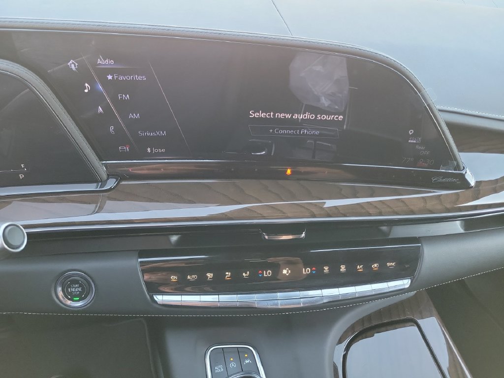 Certified 2024 Cadillac Escalade Sport Platinum AWD/4WD image 13