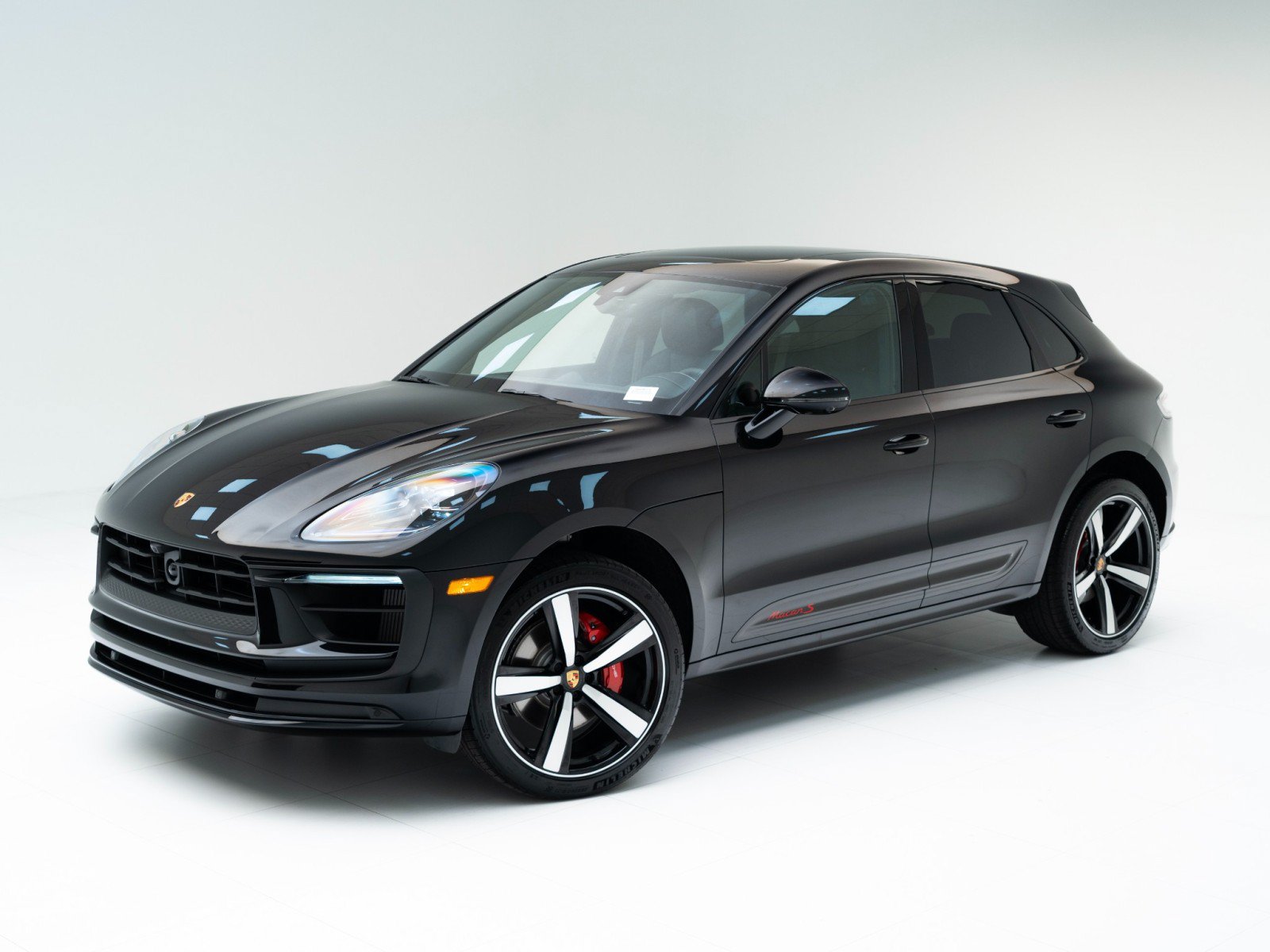 New 2026 Porsche Macan S AWD/4WD image 1