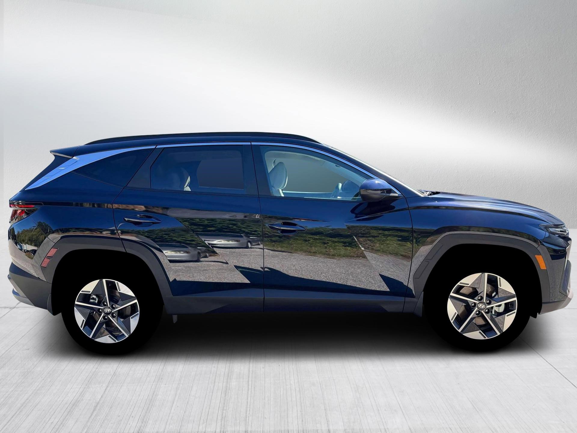 New 2026 Hyundai Tucson SEL w/ Tow & Go Package image 9