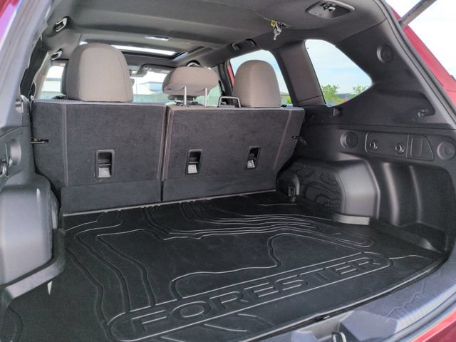 Used 2025 Subaru Forester Premium w/ Convenience Package #1 AWD/4WD image 27