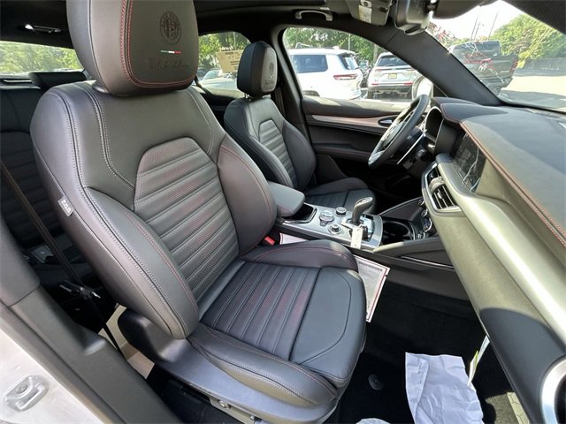 New 2025 Alfa Romeo Stelvio Tributo Italiano w/ Driving Assist Package image 15