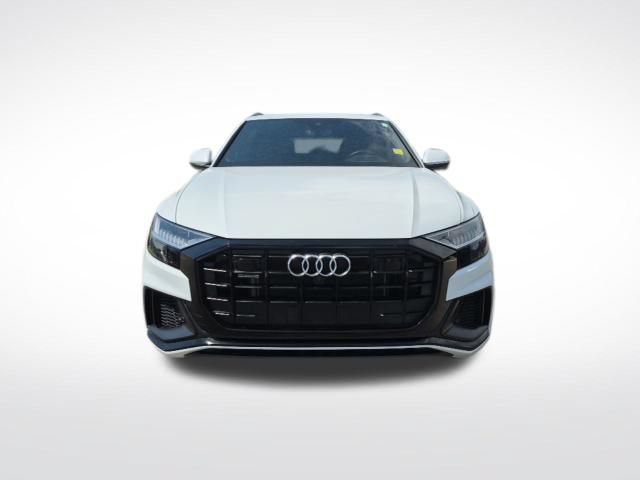 Used 2023 Audi Q8 Prestige w/ Prestige Package AWD/4WD image 2