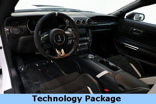 Used 2021 Ford Mustang Shelby GT500 w/ Carbon Fiber Track Pack image 10