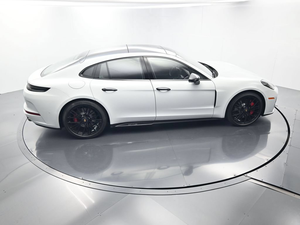 Certified 2026 Porsche Panamera GTS AWD/4WD image 43