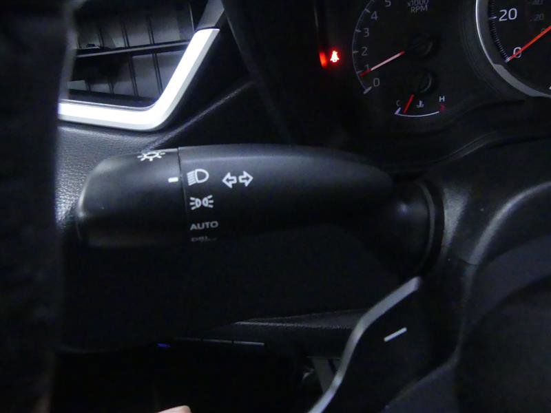 Used 2022 Toyota Corolla SE image 17