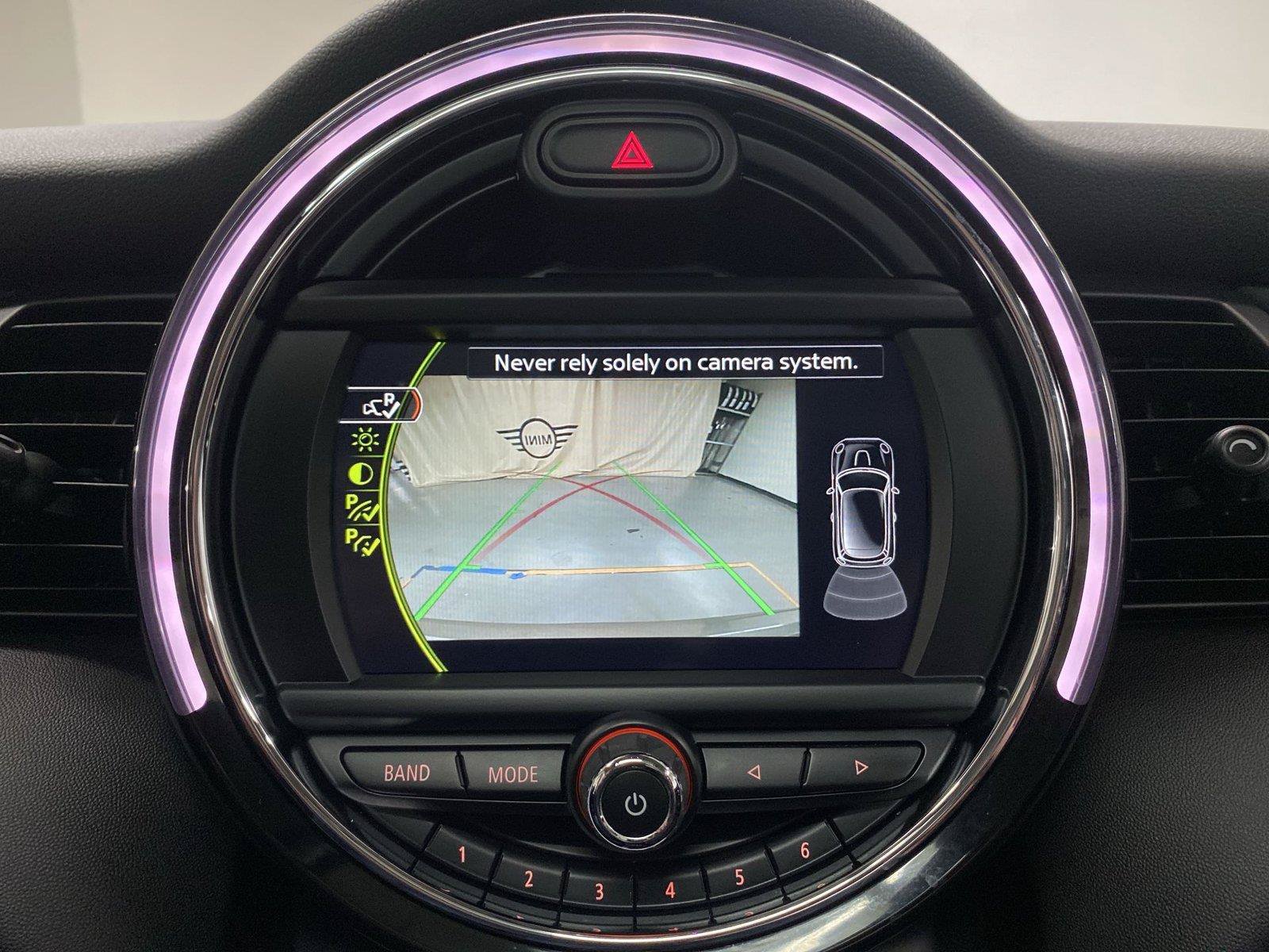 Used 2018 MINI Cooper 2-Door Hardtop FWD image 27