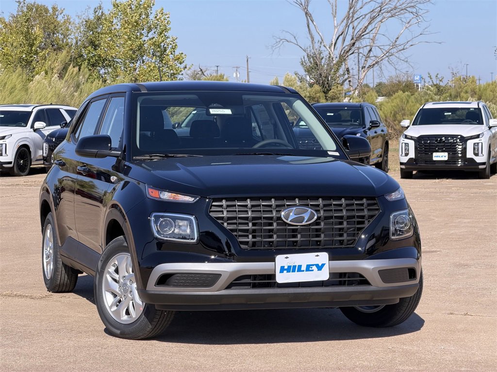 New 2026 Hyundai Venue SE
