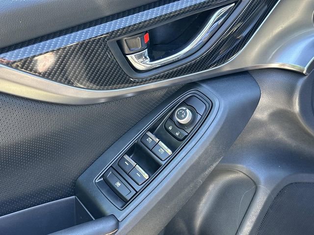 Used 2019 Subaru Crosstrek 2.0i Limited w/ Moonroof Package w/Navigation AWD/4WD image 18
