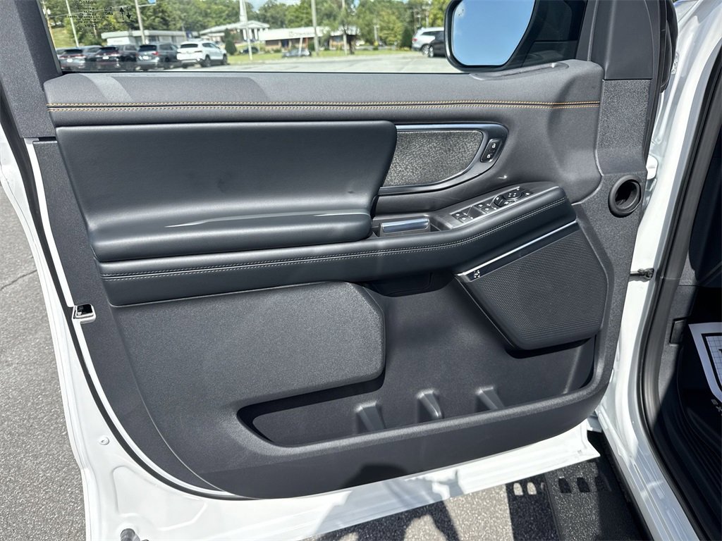 New 2025 Ford Expedition Tremor image 23