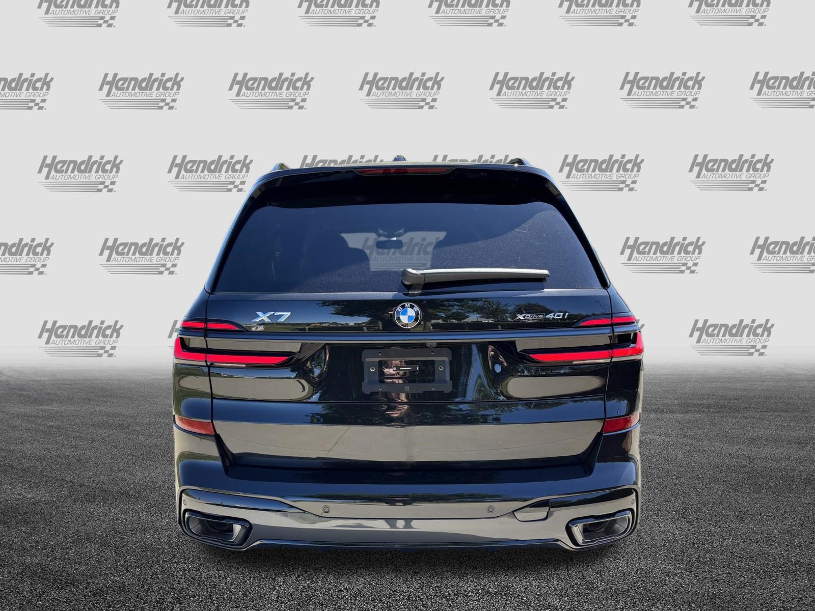 Used 2026 BMW X7 xDrive40i w/ M Sport Package AWD/4WD image 8