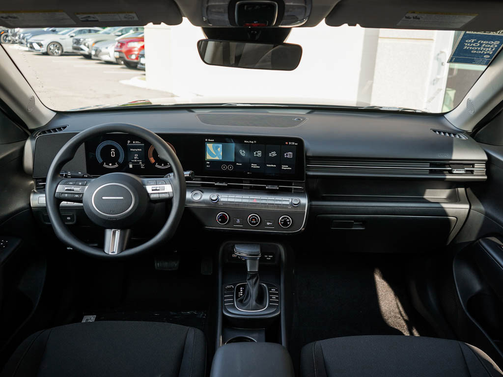 New 2026 Hyundai Kona SE image 12