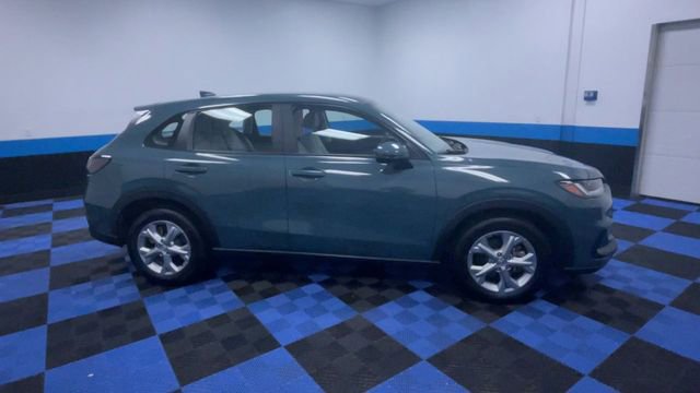 Certified 2024 Honda HR-V LX image 9