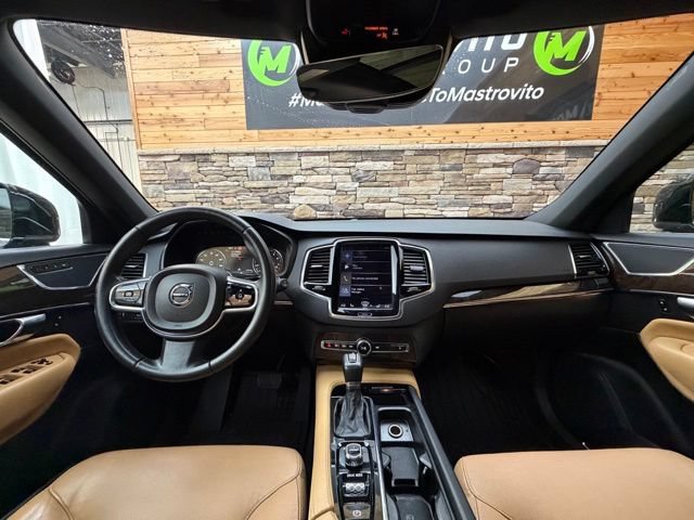 Used 2016 Volvo XC90 T6 Momentum AWD/4WD image 18
