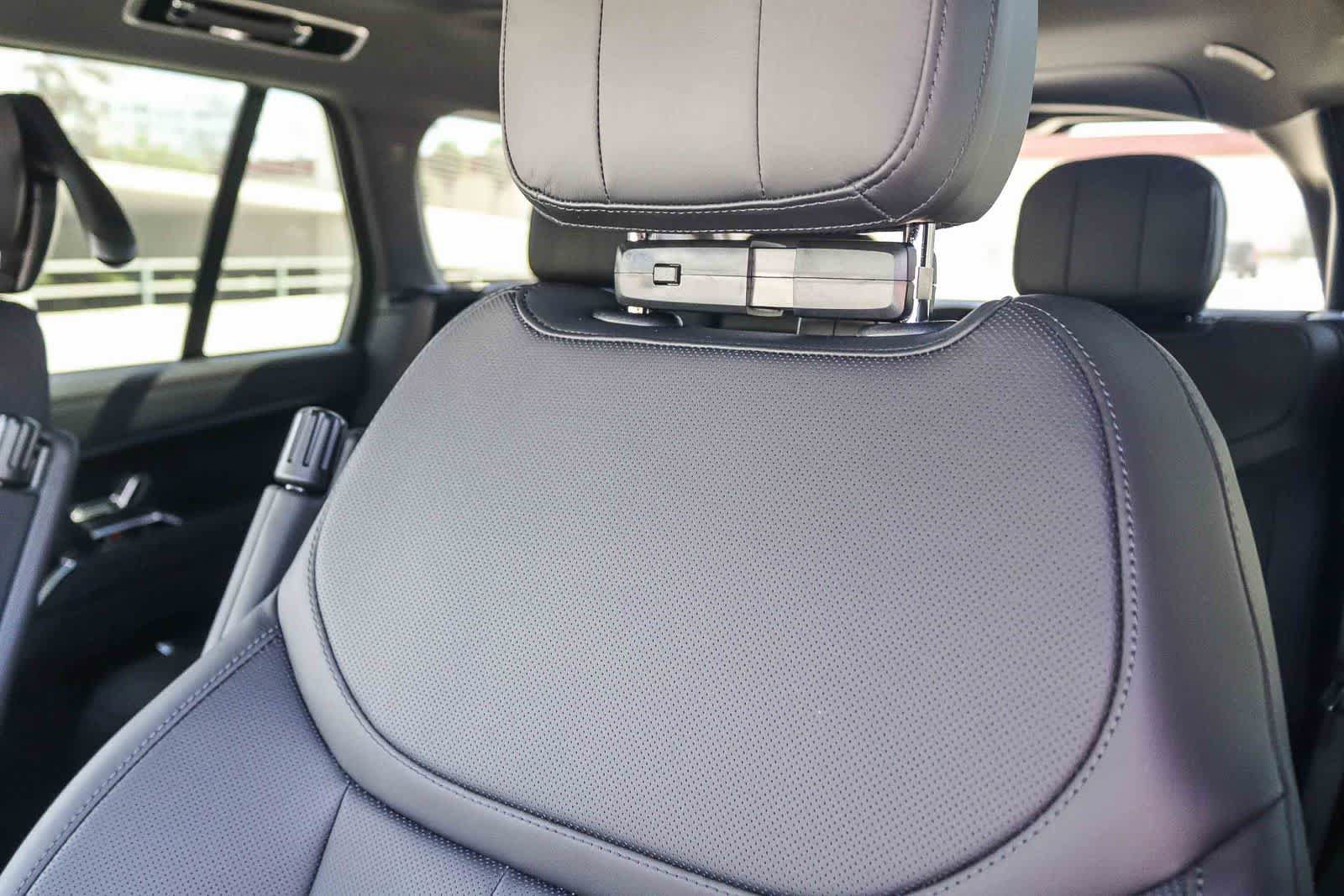 New 2026 Land Rover Range Rover SE AWD/4WD image 26
