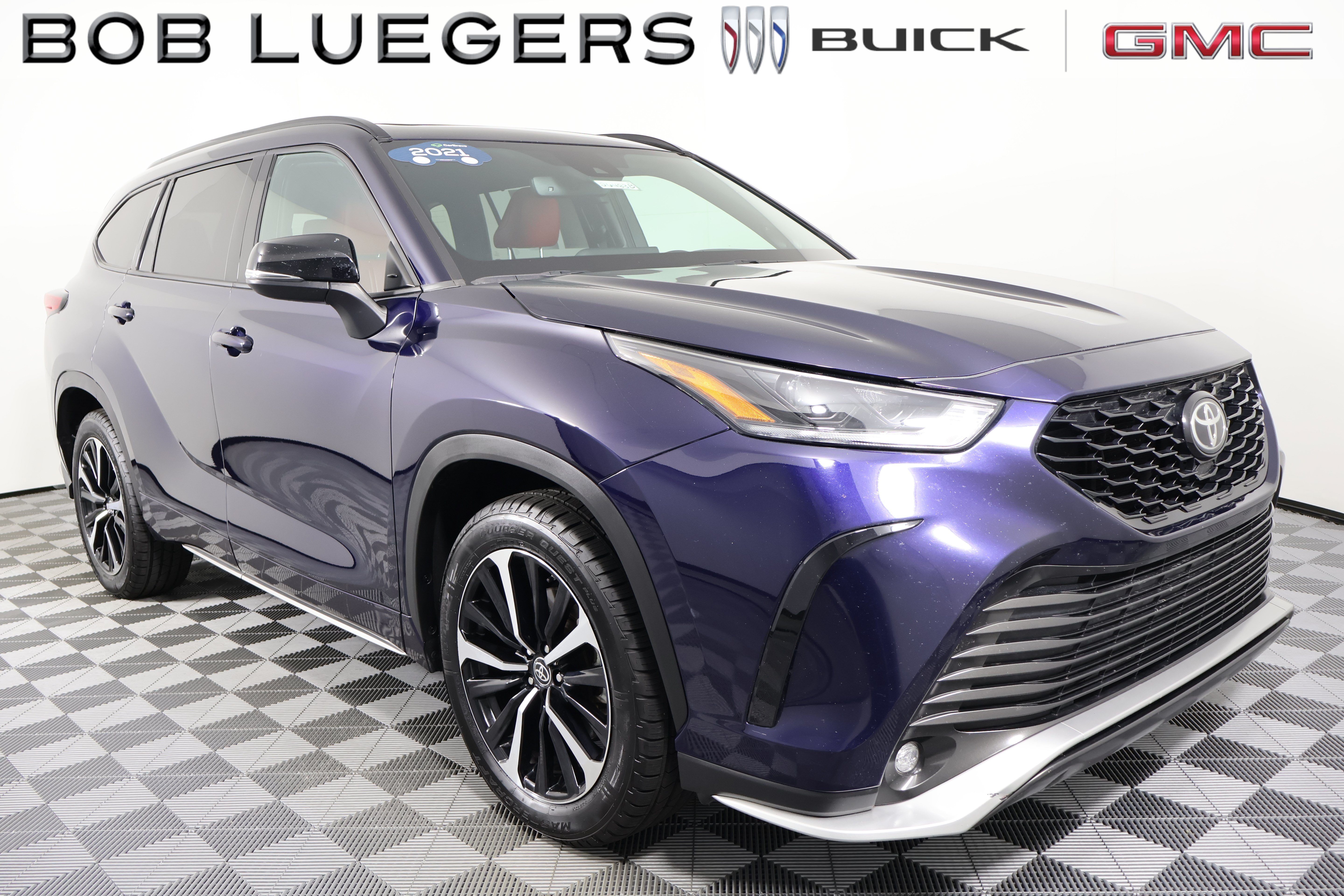 Used 2021 Toyota Highlander XSE