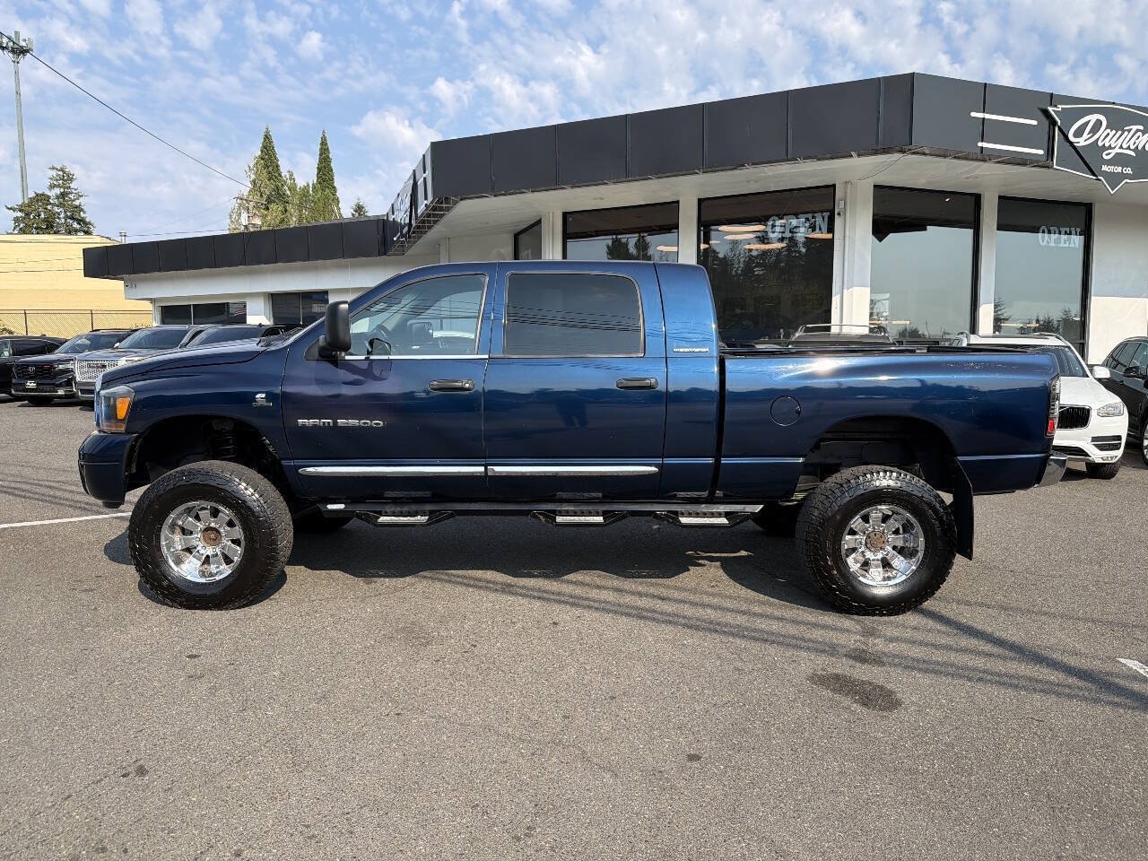 Used 2006 Dodge Ram 2500 Truck Laramie w/ Protection Group AWD/4WD image 2